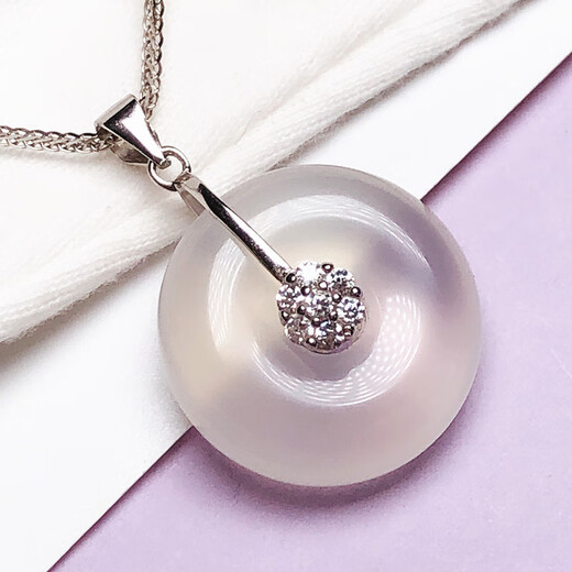 Guanpu Pavilion platinum pendant buckle safety buckle jadeite buckle clip buckle beeswax crystal necklace buckle and white stone white gold