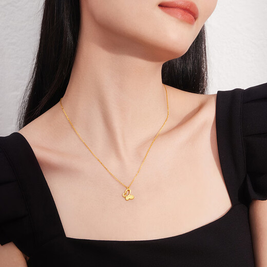 Liufu Jewelry Foot Golden Spirit Butterfly Hollow Butterfly Gold Necklace Set Chain Gift Priced GDGTBN0041 3.48 grams (including labor cost 675 yuan)