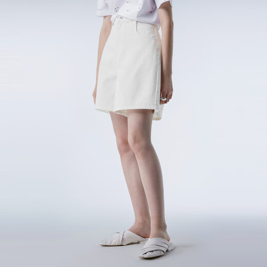 Jiangnan Buyi (Jnby) [Même style dans le centre commercial] 24 Shorts de denim d'été pour femmes coton pur coton lâche