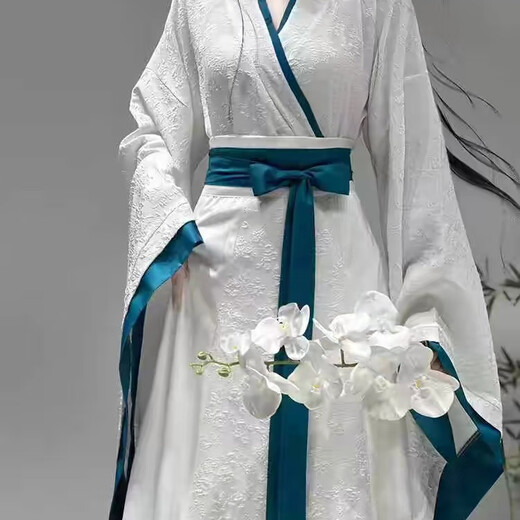 
Chinese style Hanfu women's ancient costume Ming style cross-neck waist skirt made of Wei and Jin dynasties ancient style white great appreciation fairy spring white L