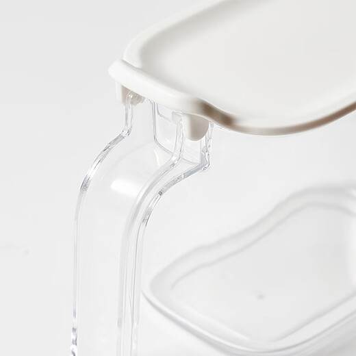 MUJI with spoon, spice box, salt shaker, kitchen supplies, spice shaker, spice shaker, spice box MCD9CC4S 410mL/length 72*width 135*height 95mm