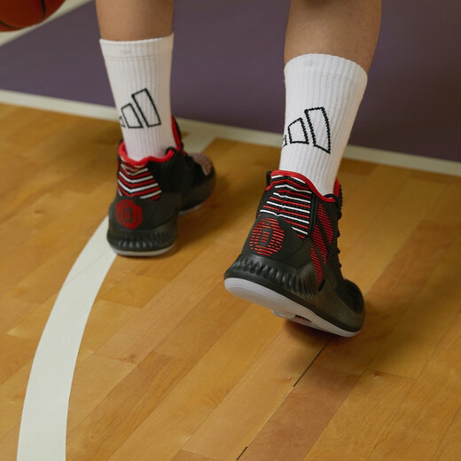 Adidas (Adidas) Ross 9. Generation Geek Up Herren -Signature -Version Professionelle Basketballschuhe EE6846 Schwarz/Rot 43 (265 mm)