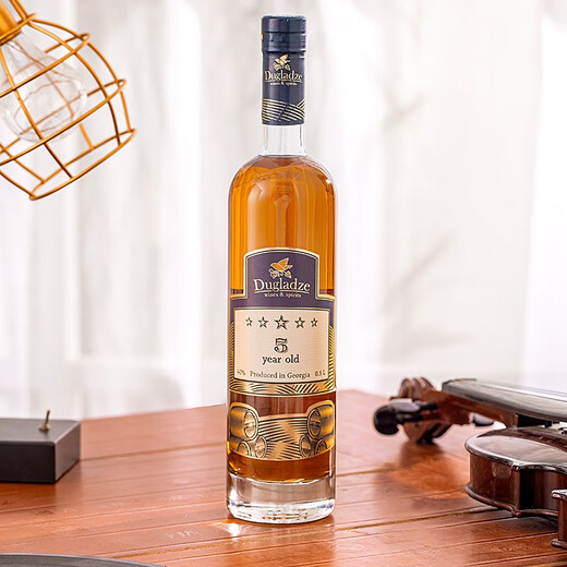 
Dugladze five-star brandy 5-year-old original bottle imported wine [Georgia National Tavern] 500mL 1 bottle