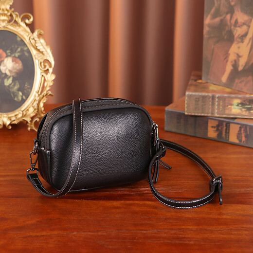 Gehen Sie nach Osten nach leichter Luxus-Lehrer-Tag Geschenk kleiner Tasche Frauenbeutel Neue Kapazität Single-Shoulder-Crossbody-Tasche lässig vielseitige kleine runde Tasche Schwarz verbessertes Model (zwei Schultergurte) klein und exquisit