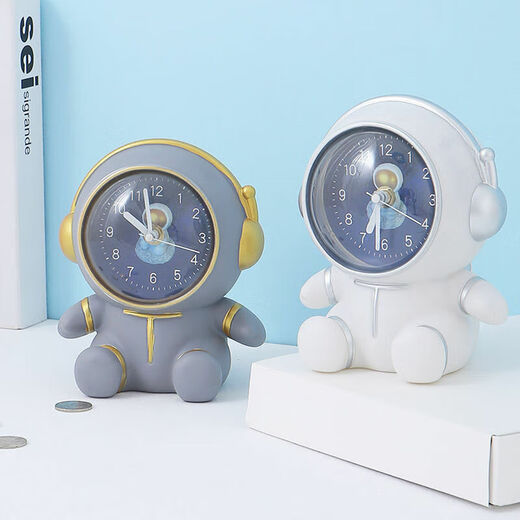 Leaf cutter ant astronaut astronaut piggy bank can be stored and retrievable bedroom desktop small ornaments children's day birthday gift piggy bank white trumpet with clock