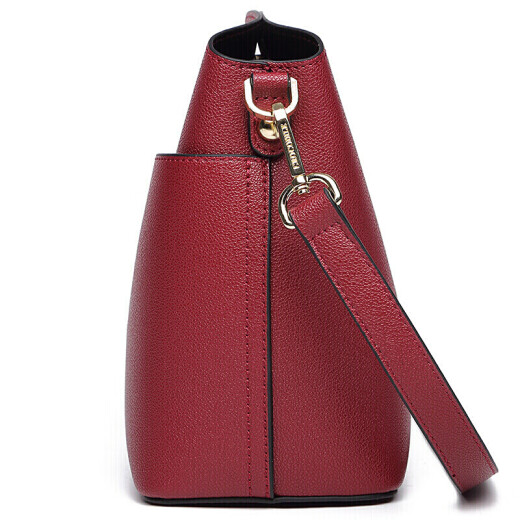 Crocodile shirt CROCODILE women's casual shoulder crossbody bag Chinese Valentine's Day gift simple fashion bucket bag wide shoulder strap women's bag 12921358-18 wine red