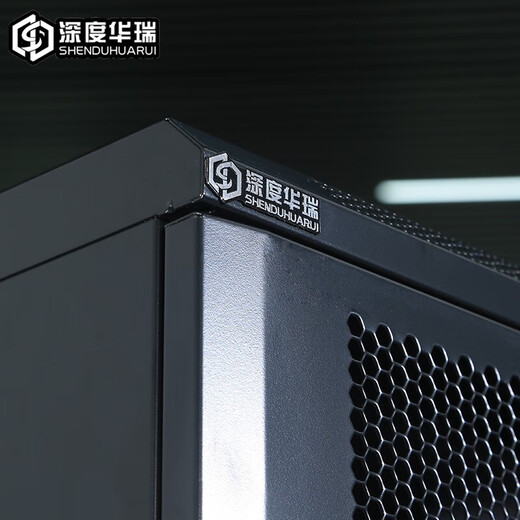 Deep Huarui Cabinet 27U Server Network Equipment Dicked Model und 10A8-Bit PDU Power Monitoring Switch Networktür WA-6627 600*600*1400 27U
