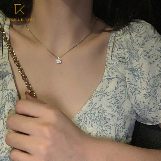 CHOMEL KINSEY Light luxury exquisite moissanite diamond pendant necklace women's high-end 925 silver clavicle chain as a Valentine's Day gift for your girlfriend, silver