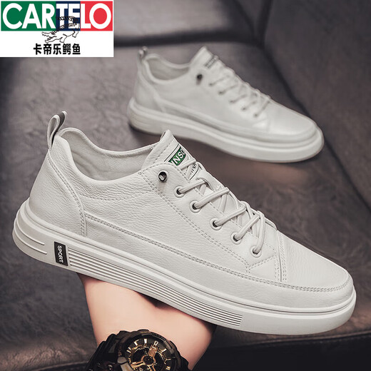 卡帝乐鳄鱼真皮牛皮鞋子男新款板鞋男韩版潮流百搭男士休闲运动鞋青年小白鞋 【商场同款】N695米色 40
