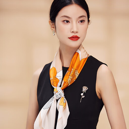 杭丝路桑蚕丝真丝丝巾围巾女胸针套装外搭节日生日送长辈老婆妈妈礼物