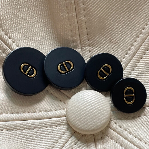 High-end texture CD solid antique gold matte black letters versatile jacket hand-sewn buttons cuff links metal buttons antique gold matte black 20mm 3 pcs