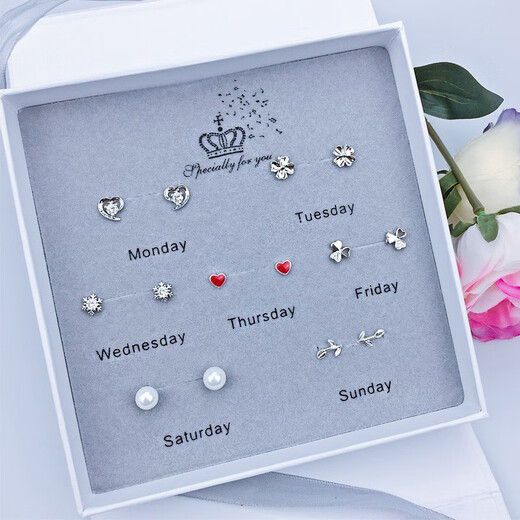 Yingtang Lao Phoenix Gold Store Model One Week 9999 Sterling Silver Earrings Gift Box Set AB Style Asymmetric Seven Days Earrings Girls Birthday 15 Lao Fengxiang Same Style