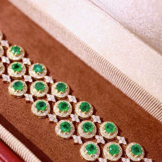 Exquisite Zhaohao emerald bracelet
