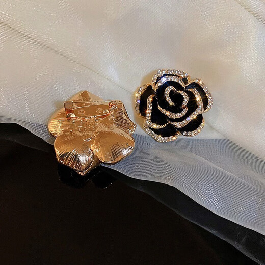 Core luxury rose brooch corsage brooch high-end women's luxury ladies accessories coat fashionable and elegant temperament decoration brooch + gift box packaging