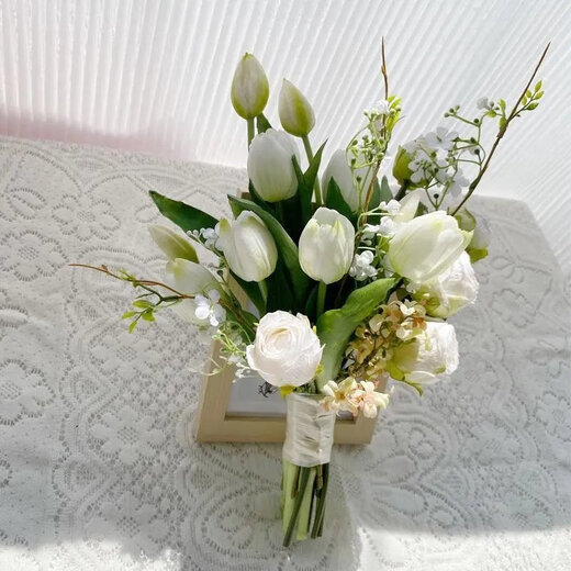 Tulips, calla lilies, bouquets for certificates, fake flowers, artificial flowers, photography props, wedding Korean bridal bouquets HD-Tulips + 3d Phalaenopsis