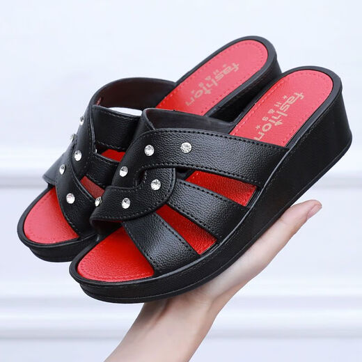 Chaoyunyue Les pantoufles à talons hauts pour femmes portent une maison épaisse à la mode maison non glissée Mother Soft Solen Social Talals Sandales 9854 Talons hauts Sole épaisse Pleffe blanche Sole épaisse taille 40 [Convient à la taille de 39 pieds]