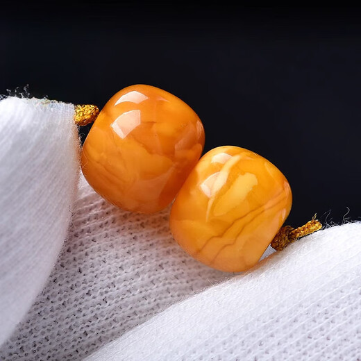 Goldsmith Lee natural old beeswax single beads loose beads old type barrel beads single old flower honey demon flower accessories beads European return antique 8*6.5 old beeswax single beads