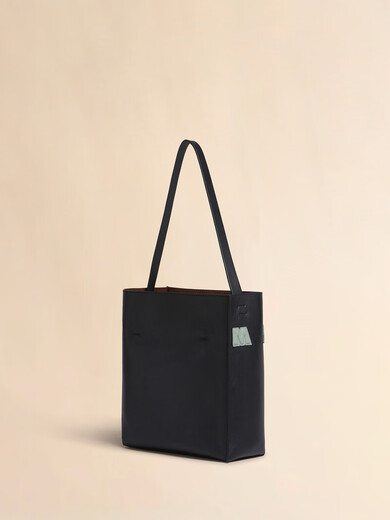 Marni [Exklusive Mitglieder] Klassische Museo -Frauen lässig kleine Einkaufstaschen Umhängetasche Handtasche ZO723