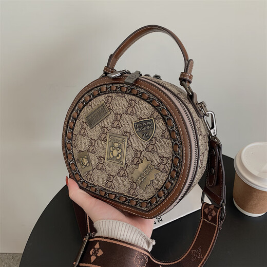 Bunny Babybag Frauentasche neuer Retro Crossbody kleine runde Tasche modische und vielseitige Umhängetasche strukturierte Handtasche Khaki kleine Tasche