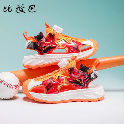 Бимуба (pimpa) Nezha Boys 'Boys Sandals 2025 Summer New Children's Hetabless Soft Sole не скользящая начальная школа для мальчика пляжные туфли M983 Черно-красные 36