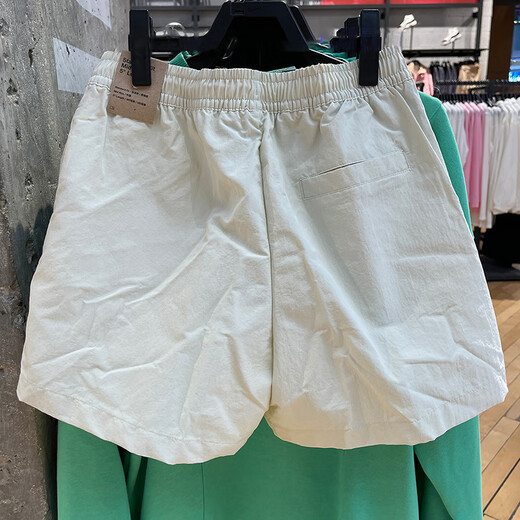 耐克（NIKE）短裤运动裤女裤2025夏季休闲裤梭织透气跑步训练学生DM6740-100 FV6623-020幻影灰白 L 推荐100-120斤