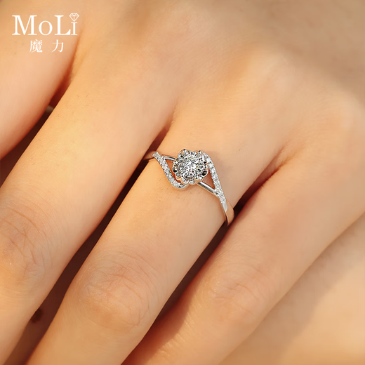 Magic Spot Diamond Ring Natural Diamond Proposal Ring Women's Flower of Love Twisted Arm 18K Gold Small Fractional Diamond Group Set Natural Diamond Ring + Exquisite Packing Box Please contact customer service for details