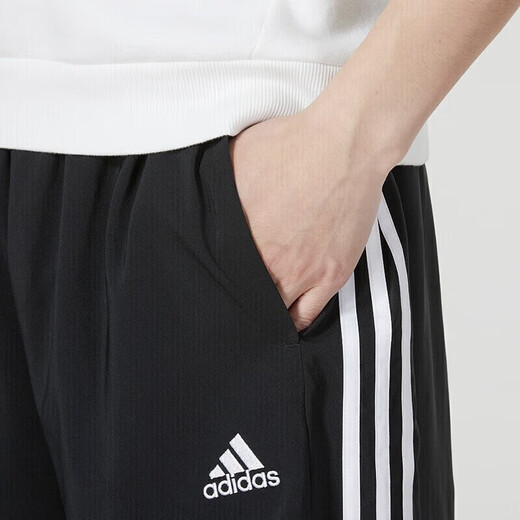 阿迪达斯 （adidas）官方男裤子 2025春夏季新款运动裤跑步健身舒适透气休闲梭织短裤 IC1484 2XL