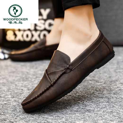 Zapatos de gorro de carpintero de carpintero primavera y otoño 2024 zapatos de hombres nuevos y transpirables zapatos de cuero casual británico de cuero para hombres de cuero real d826 marrón 40