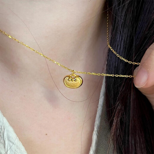 Yuan ethnic classical style 18k gold small Yuanbao Xiangyun necklace for women, small, cute and exquisite new style simple gold clavicle chain