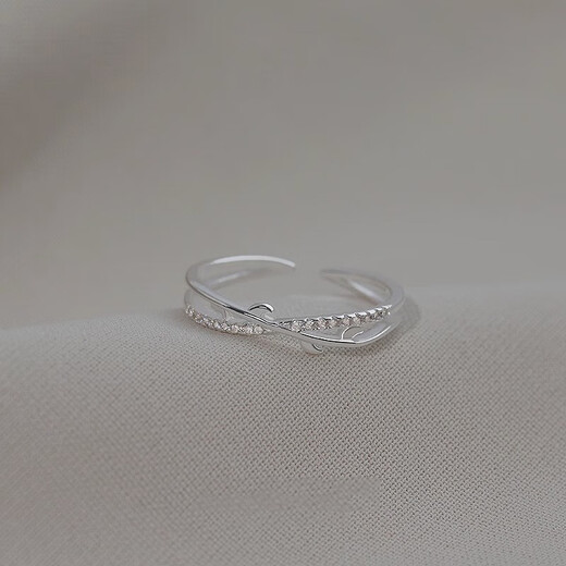 Bai Qixin's Zhiya ring for women, light luxury niche design, plain ring, broken diamonds, high-end index finger ring, personalized open ring, versatile Zhiya ring