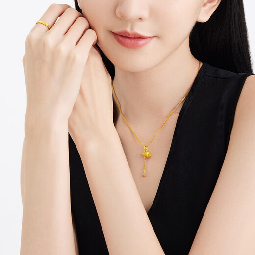 Chow Tai Fook corrugated solid gold ring for women (labor fee 280) No. 11, about 2.85g F234246