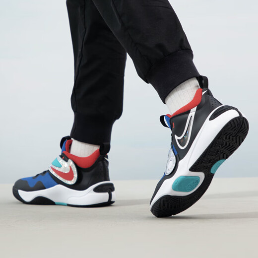 Nike (Nike) Team Hustle D 11 SE (GS) Jugendbasketballschuhe atmungsaktiv und komfortable Freizeitschuhe FJ1390-001 38