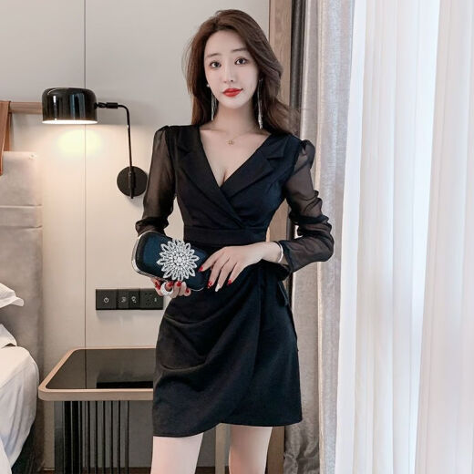 Sakura makeup tight-fitting sexy knitted wool dress autumn new style women's work clothes long-sleeved V-neck nightclub black s