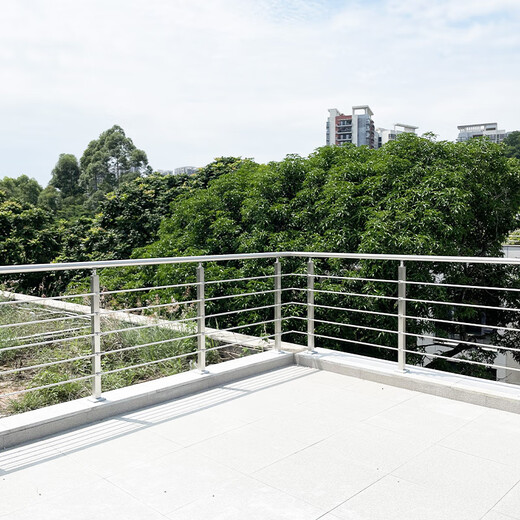 GZ Guo Zheng304 Balcón de acero inoxidable Columna de barandilla Camingura de la escalera de pasamanos interiores Buardería autoinstalada Tubo cuadrado de barandilla 304 Superficie cepillada de acero inoxidable 1050 Alto