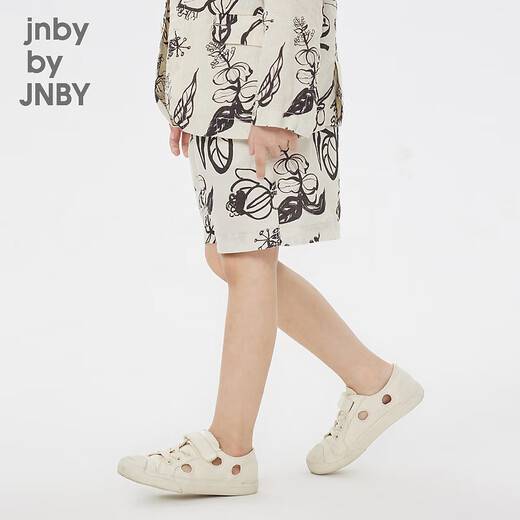 jnby by JNBY Jiangnan cloth children's clothing shorts summer colorful print cute casual cotton linen men and women children 1N6E13790 973 meters black two-color 120 cm
