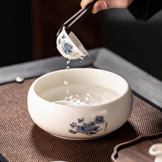 Porcelain brand tea set mutton fat jade Kung Fu tea set for home living room new Chinese style high-end guest tea set gift box gift <Blue color peony> mutton fat jade covered bowl 12-piece set