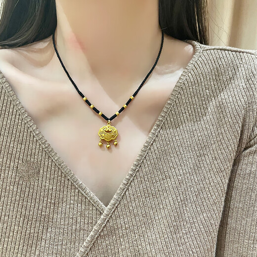 GSGD Old Phoenix Gold Pure Gold 999 Peaceful Blessing Lock Bag Longevity Lock Pendant Necklace Valentine's Day Gift Women's Gift Small Pure Gold Longevity Lock Pendant + 6 Gold Beads Black Rope