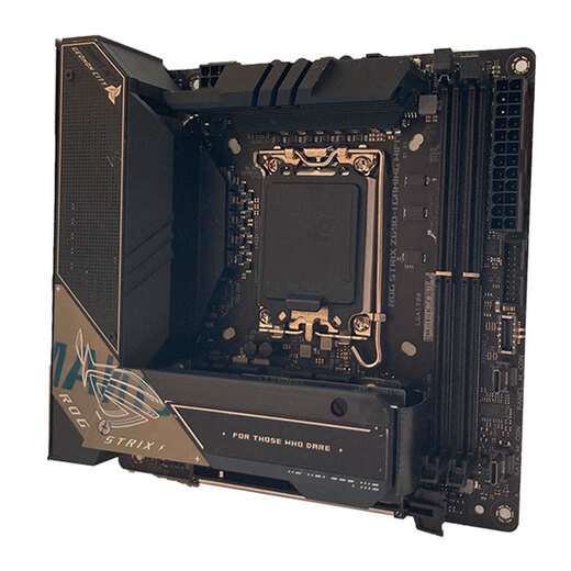 华硕 Z690二手主板大师电竞特工猛禽 ROG玩家国度 吹雪系列电竞1700针支持12代13代14代 STRIX Z690-I GAMING WIFI 95成新