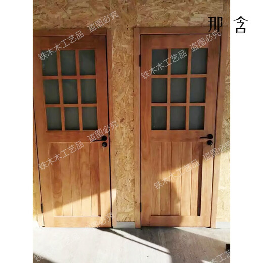 Chuangjing Yi Mining B&B small courtyard wooden door, retro solid wood door, original wooden door, distressed door, B&B antique door, toilet door, box door, style/color/size, all can be customized.