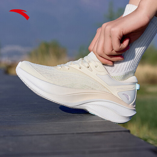 Anta-Leaf 5 丨 Leicht mit dick löslichem Laufschuhen für Frauenschuhe mit atmungsaktivem Maschen, leichten Rückprallschock-Absorbing- und Verschleiß-resistenten Sportschuhen