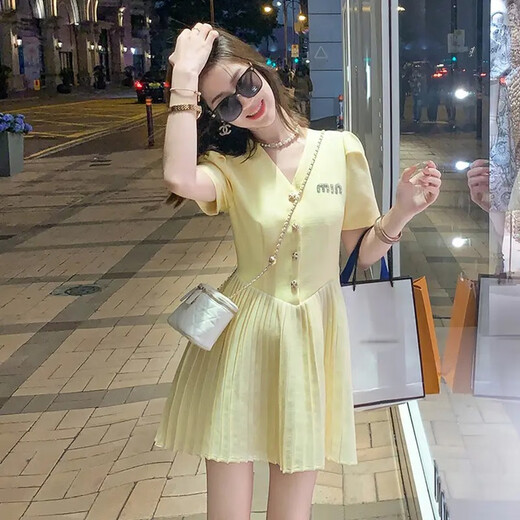 Leichte luxuriöse High-End-Kleid im kleinen Duftstil für Frauen 2025 Sommer neuer Style Modischer Faltenrock D1478 L (110-120jin [Jin gleich 0,5 kg])