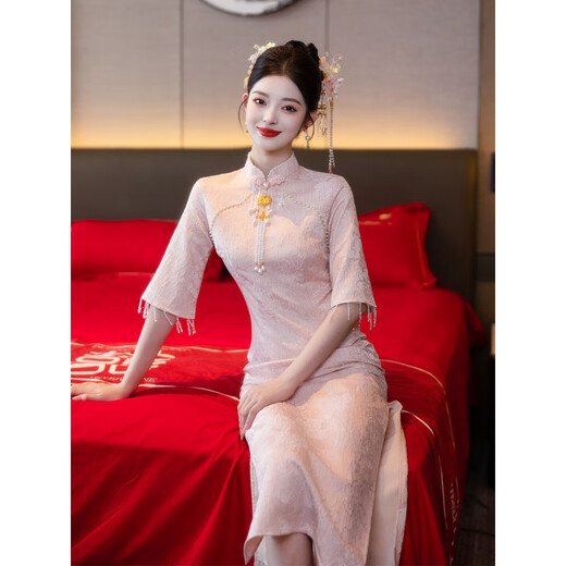 Therefore, the latest Chinese-style pink cheongsam improved 2024 new engagement dress can be worn as a toast dress, bridal evening dress, pink - half-sleeved M