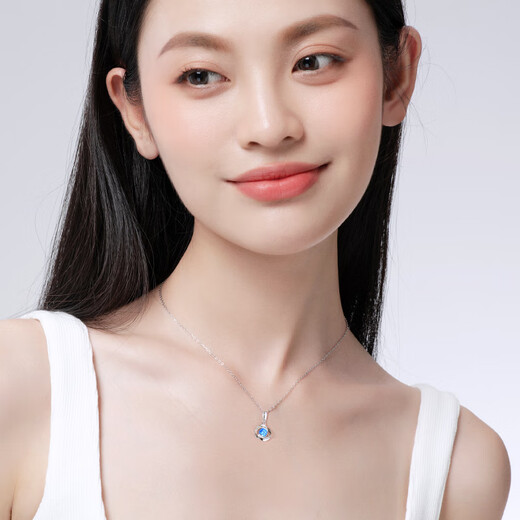 Fanci Fan Qi love at first sight necklace female Möbius ring light luxury luxury gift birthday gift for girlfriend