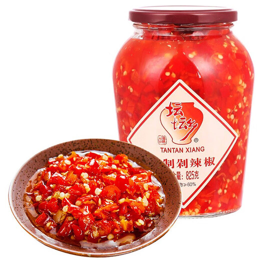 Tantan Township Chili sauce Refined Chaotian pepper Steamed fish head Spicy sauce Braised pepper sauce Pickled pepper sauce Seasoning sauce Refined chopped pepper 825g