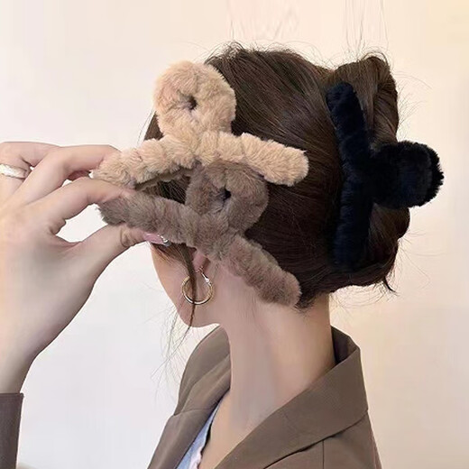 Lika Shi Hair Ball Hair Clip Back of Head Shark Clip Feminine Hair Clip Headwear Bangs Clip Hair Clip A02 Plush Dark Coffee (11CM)