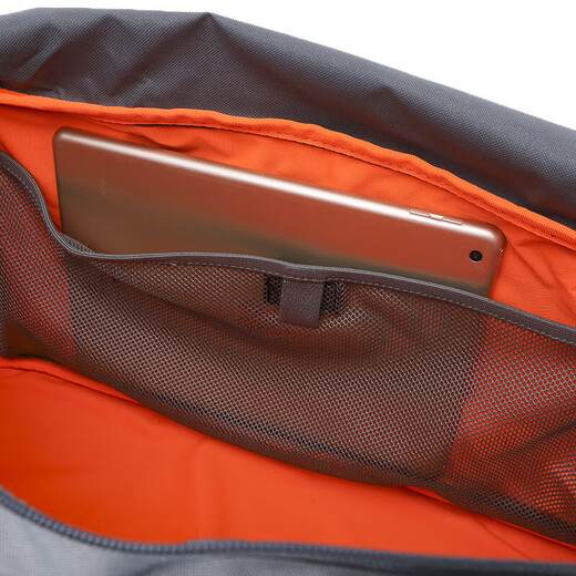 Nike (Nike) Sac à bandoulière Sac pour hommes sac féminin 2025 Nouveau sac de fitness à grande capacité Sac à main sac à main sac de sport décontracté BA6169-084 Env. 47 * 22 * ​​24cm ns
