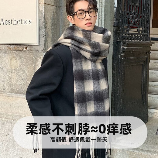 Warrior scarf for men in winter, extended and thickened to keep warm, seahorse hair plaid scarf birthday gift for couples, high-end scarf for women