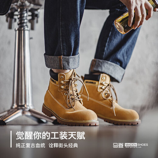 Nuevas botas de trabajo de primavera de Maden botas grandes amarillas al aire libre zapatos de cuero casual al aire libre botas de martin gruesas botas retro de senderismo