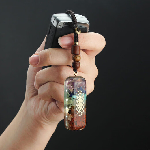 Mrs. win retro creative colorful stone pendant car key chain pendant gravel small pendant mobile phone chain simple fashion pendant 953-2# gravel nothing matter brand No. 2 key chain A16-110