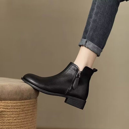 Woodpecker brand code break processing 2025 new British short pointed toe Martin boots side zipper short boots for women Chell black single 35
